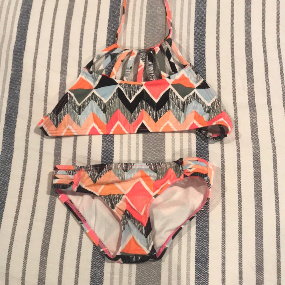 Billabong bikini size 4